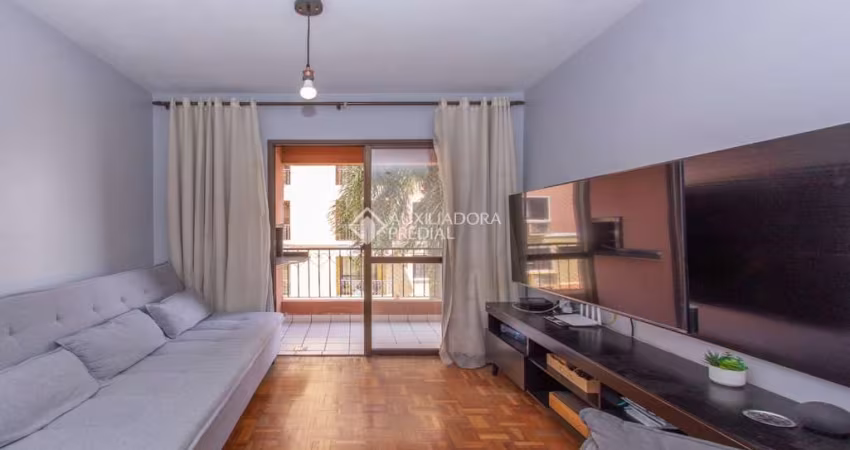 Apartamento com 3 quartos à venda na Rua Professor Carvalho Freitas, 611, Teresópolis, Porto Alegre