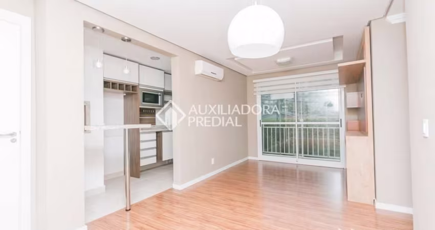Apartamento com 3 quartos para alugar na Rua Teotônia, 300, Camaquã, Porto Alegre