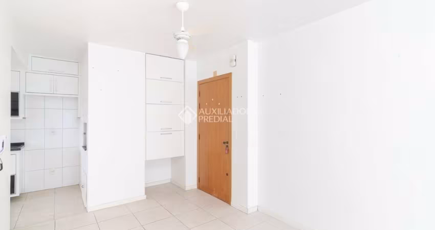 Apartamento com 2 quartos para alugar na Rua Luis Luz, 109, Boa Vista, Porto Alegre