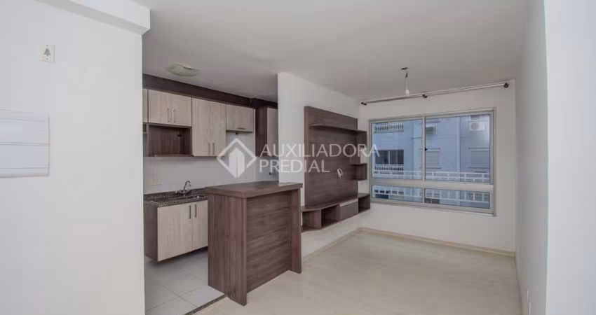 Apartamento com 2 quartos para alugar na Avenida Cascais, 99, Passo das Pedras, Porto Alegre