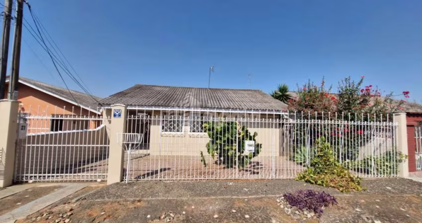 CASA Á VENDA EM UVARANAS