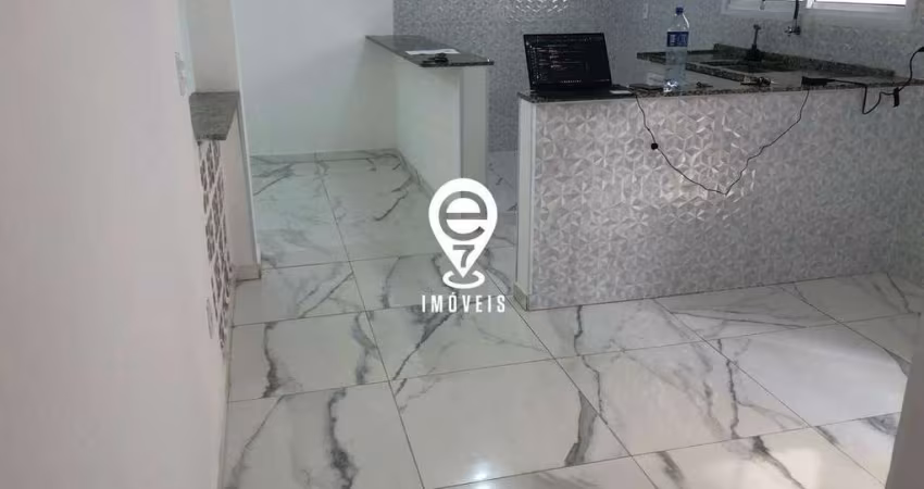 APTOS NOVOS - 1 DORM., SALA C/ COZINHA INTEGRADA, BANHEIRO, SACADA C/ LAVANDERIA