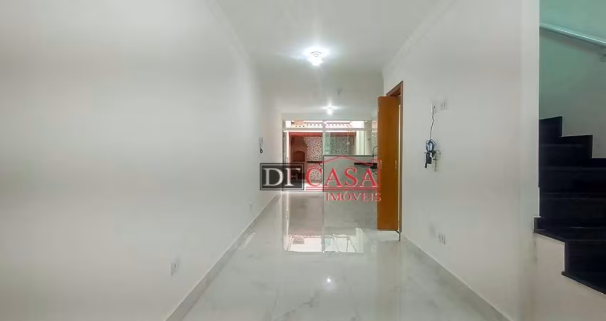 Sobrado em Vila Nhocune