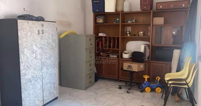 Casa com 3 dormitórios para alugar, 200 m² - Parque Erasmo Assunção - Santo André/SP