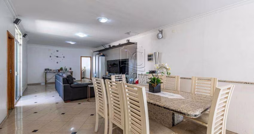 Sobrado com 3 dormitórios à venda, 150 m² por R$ 4.225.000,00 - Santa Teresinha - Santo André/SP