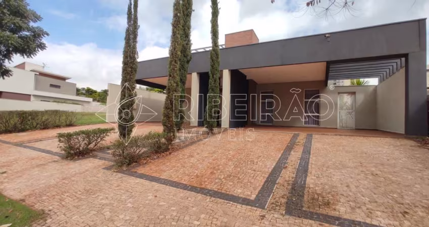 Casa térrea com 3 suítes e piscina para locação e venda no condomínio Bela Vista