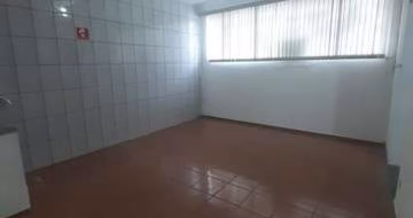 Sobrado à venda na Mooca com 150m² 3 dormitórios 2 banheiros 2 vagas