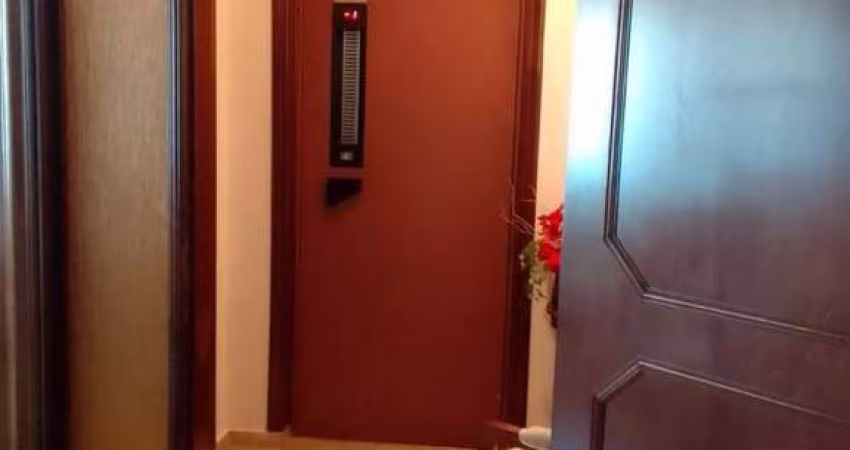 Apartamento á venda Mobiliado com 190m² sendo 4 suítes, 3 vagas de garagem em Morumbi