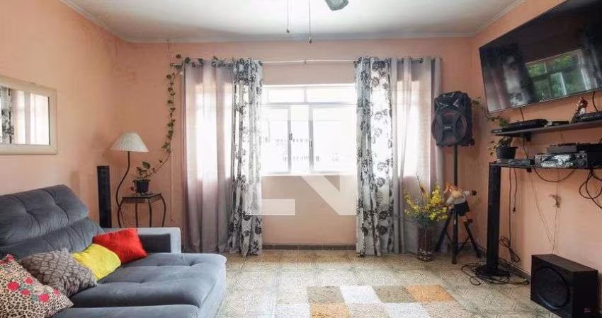 Casa à Venda - Penha de França, 3 Quartos,  231 m2
