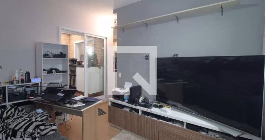 Casa à Venda - Vila Campo Grande, 3 Quartos,  71 m2