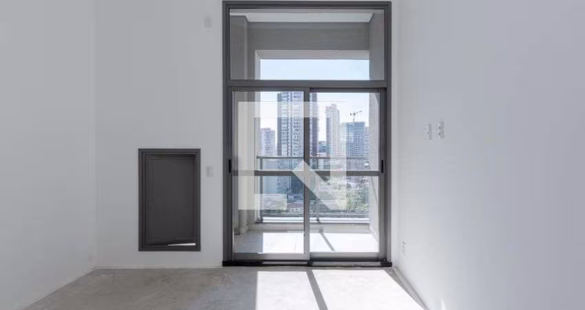Apartamento à Venda - Chácara Santo Antonio, 1 Quarto,  25 m2