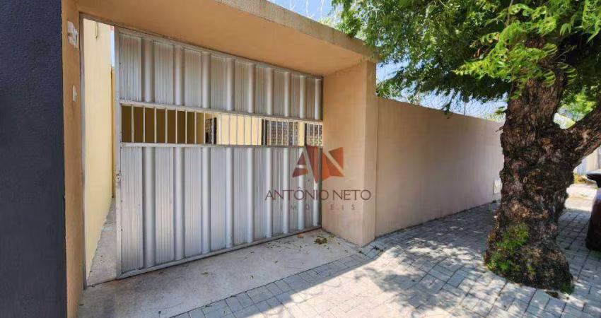 Casa para alugar no Itaperi - Fortaleza/CE - Esquina com a Rua Equador