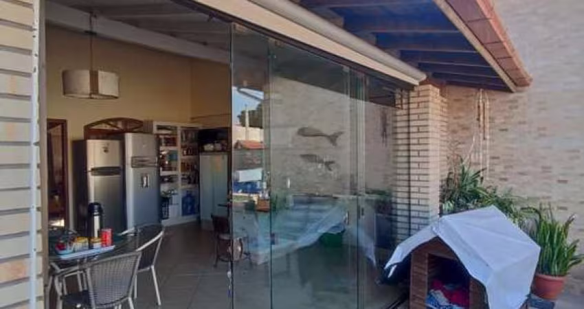 Casa para Venda em Florianópolis, Ingleses do Rio Vermelho, 3 dormitórios, 3 suítes, 4 banheiros, 1 vaga