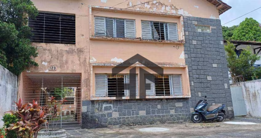 Casa Residencial ou Comercial de 288,82m² à venda, com 8 quartos e 2 pavimentos, localizada no Torreão, Recife - Pernambuco.