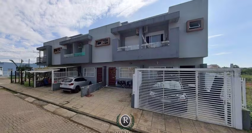 Sobrado geminado 2 suítes venda Torres