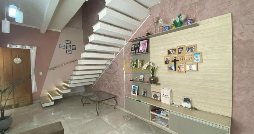 Sobrado à venda, 350 m² por R$ 700.000,00 - São Benedito - Pindamonhangaba/SP