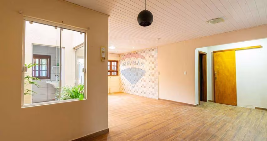 Casa Espaçosa com Piscina em Gravataí!