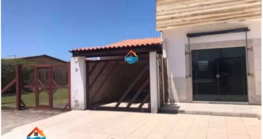 Sobrado com anexo e 2 salas comerciais no Centro de Pinhal