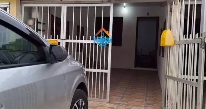 Bela casa geminada em salinas