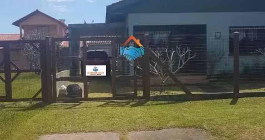 Ampla casa com anexo em Nazaré