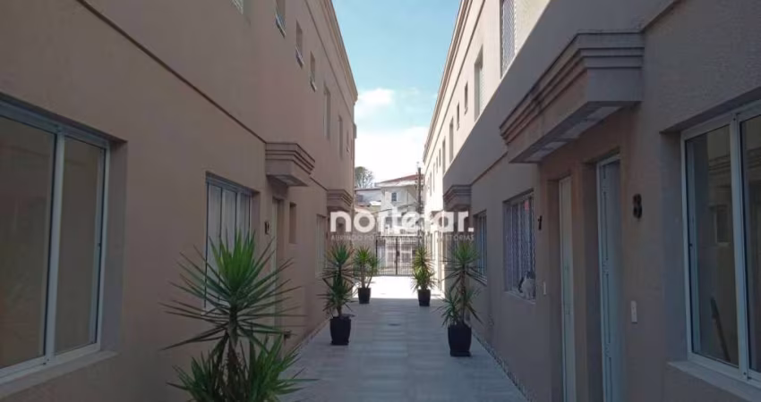 Sobrado com 2 suítes à venda Vila Polopoli