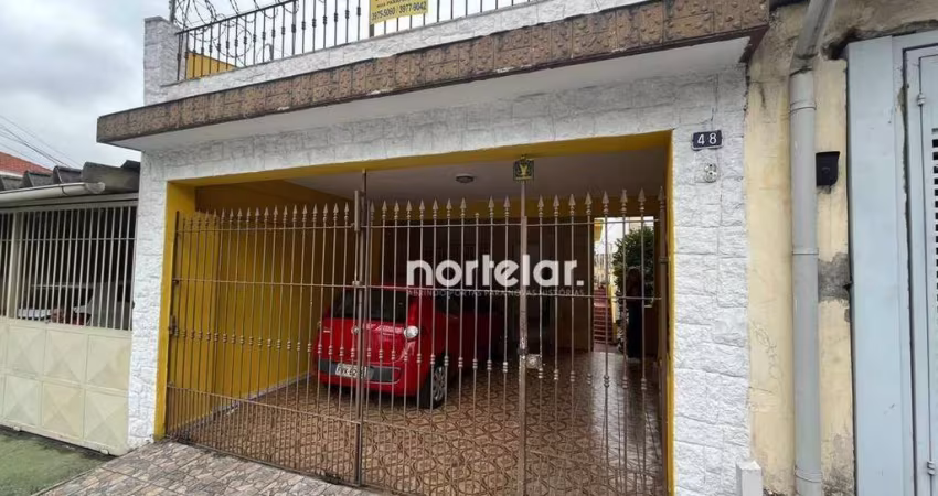 SOBRADO COM 4 CASA NO QUINTAL - excelente oportunidade pra voce que procura fazer uma renda extra    - Localizado no parque são luis - região rica em