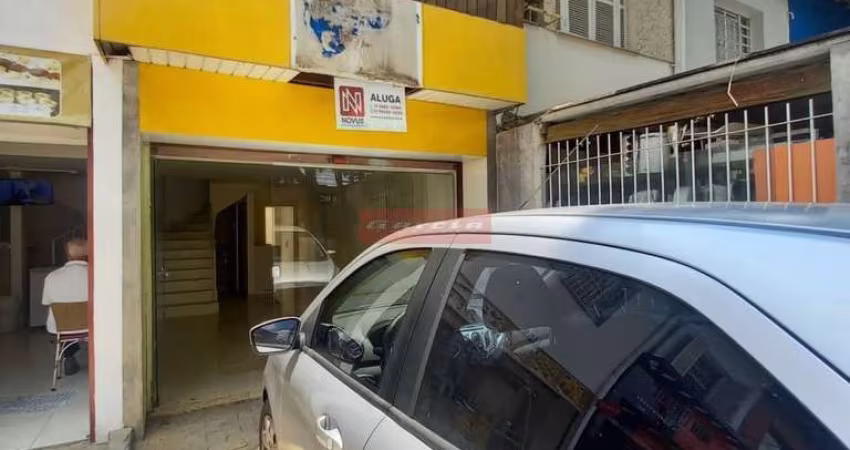 Aluga-se Sobrado Comercial,  Ideal para Loja, excelente localização, na Chác. Sto. Antonio.o.