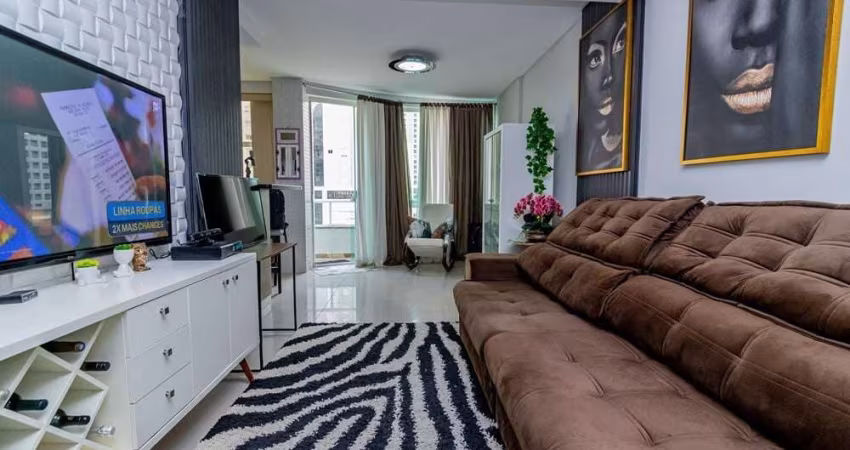 Apartamento à venda no bairro Pioneiros - Balneário Camboriú/SC