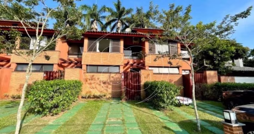 Casa em condomínio á venda em Riviera De São Lourenço