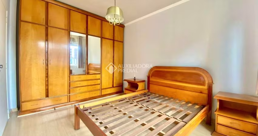 Apartamento com 2 quartos à venda na Rua João Guimarães, 465, Santa Cecília, Porto Alegre
