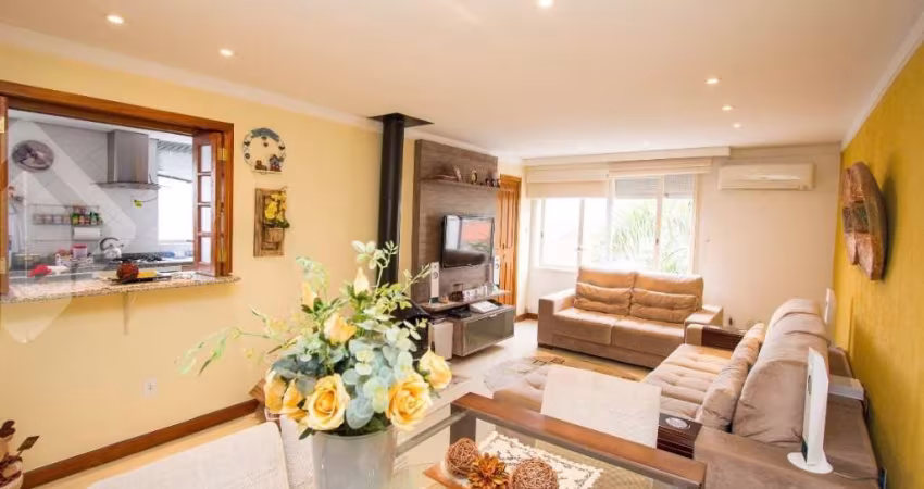 Apartamento com 3 quartos à venda na Rua Buarque de Macedo, 895, São Geraldo, Porto Alegre