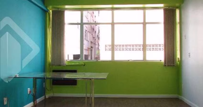 Sala comercial para alugar na Rua Comendador Rheingantz, 50, Auxiliadora, Porto Alegre