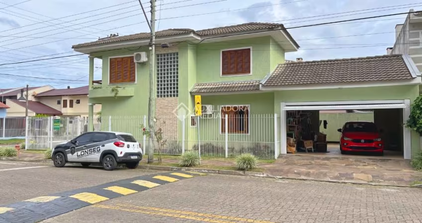 Casa com 3 quartos à venda na Rua Álamo, 11, Hípica, Porto Alegre