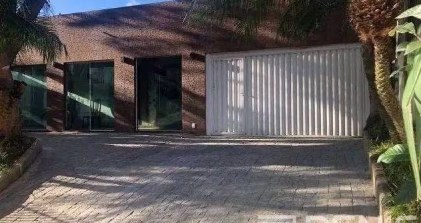 Maravilhosa Casa - 2 Suítes + 2 Qt - 2 Vagas - Fazenda - Itajaí/SC