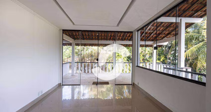 Casa com 4 dormitórios à venda, 400 m² por R$ 1.800.000,00 - Piratininga - Niterói/RJ