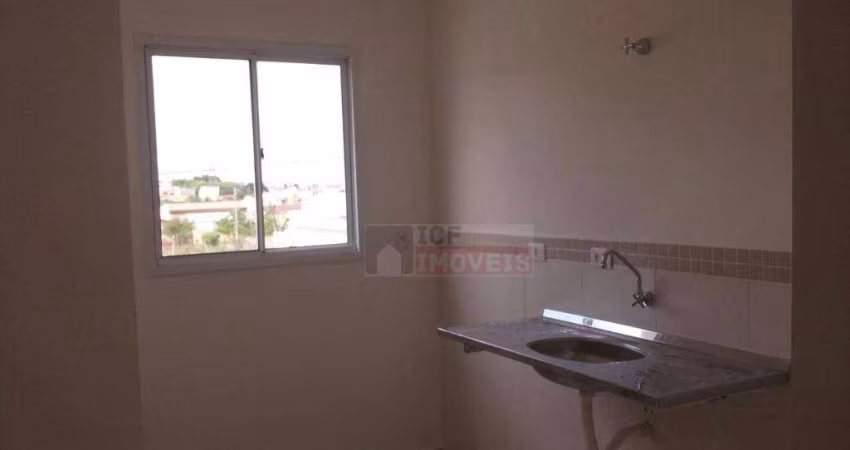 Apartamento com 3 dormitórios à venda, 60 m² por R$ 290.000,00 - Parque Universitário - Americana/SP
