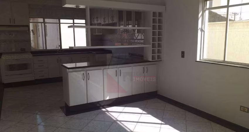 Lindo sobrado com 4 dormitórios (2 suites) à venda, 300 m² (de construção) por R$ 860.000 - Vila Cordenonsi - Americana/SP