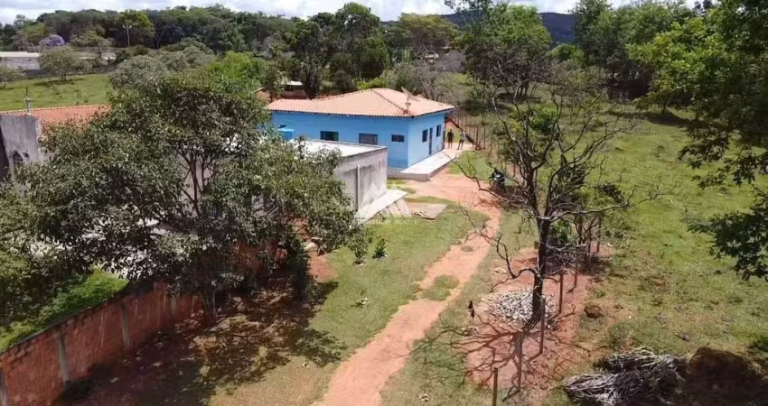 Vendo chácara em Itaúna de 4.800m² com ótima localização!