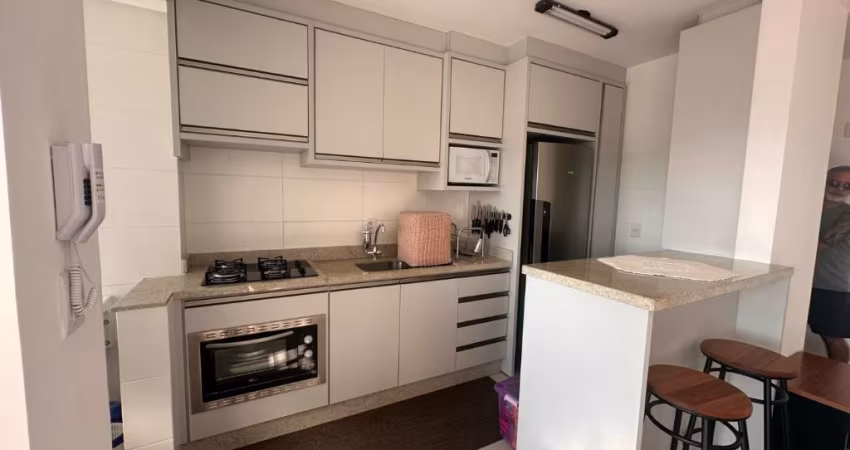 Apartamento 02 dormitórios com suíte no centro da palhoça