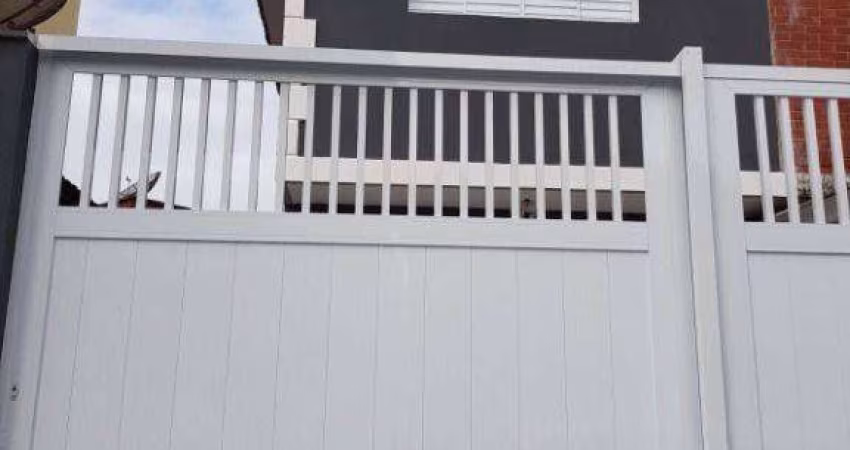 Sobrado com 2 dormitórios à venda, 79 m² por R$ 655.000,00 - Tupi - Praia Grande/SP