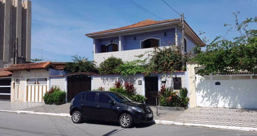 Sobrado com 3 dormitórios à venda, 199 m² por R$ 1.200.000,00 - Mirim - Praia Grande/SP