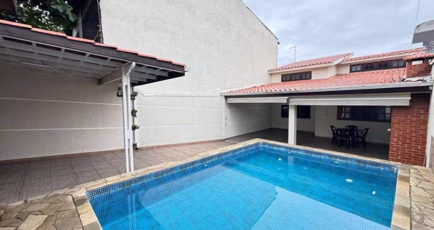 Casa com piscina à venda no Bairro Jardim Santa Barbara em, Sorocaba/SP