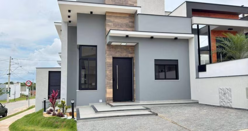 Excelente Casa à venda no Condomínio Horto Florestal Villagio em, Sorocaba/SP