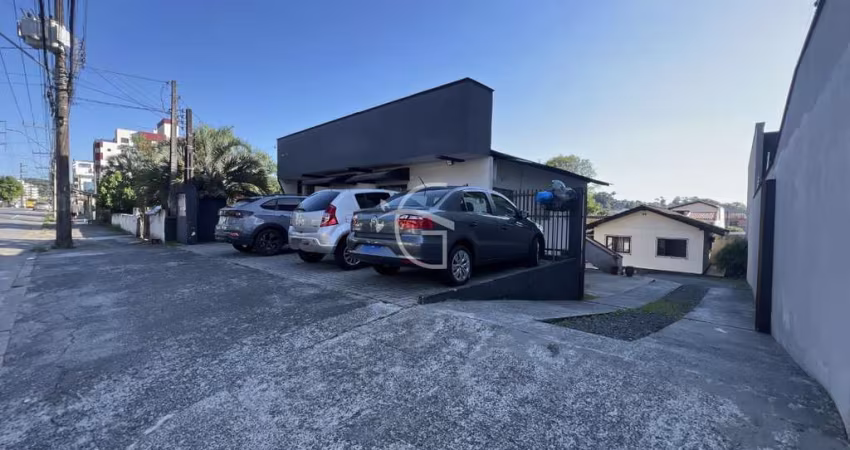Casa à venda no Saguaçu, Joinville 