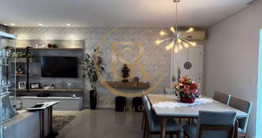 Apartamento à venda no Perequê