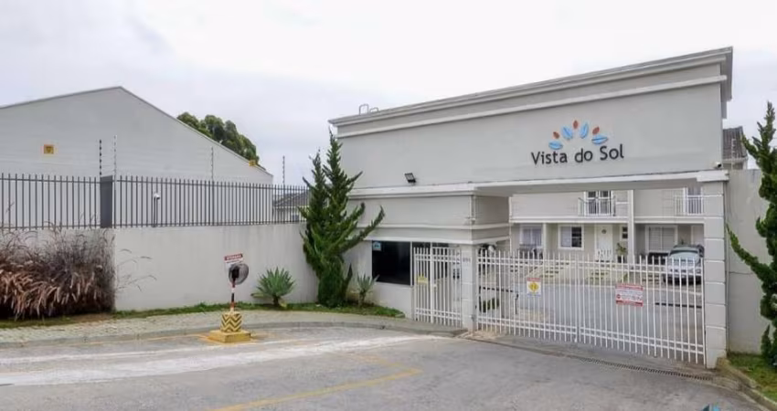 Sobrado em Condomínio 03 quartos c/suíte, no Pilarzinho em Curitiba PR