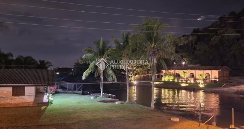 Casa com 4 quartos à venda na Tomaz Ramos, 371, Barra da Lagoa, Florianópolis