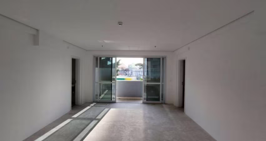 Sala comercial para venda ou locação, com 2 banheiros, copa de apoio, elevadores e recepção