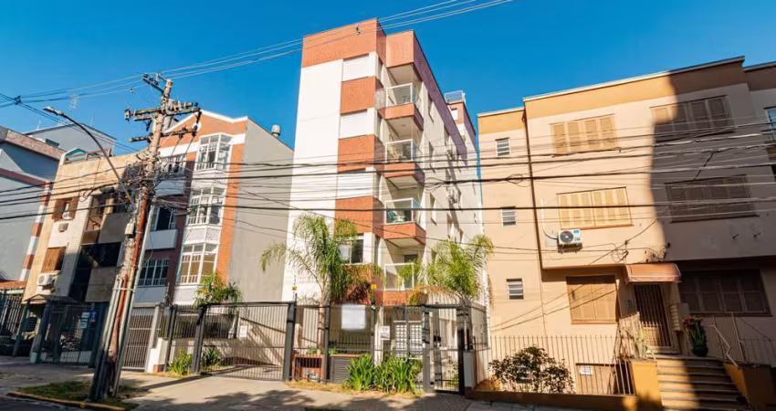 Apartamento à venda em Porto Alegre, São João, com 2 quartos, 71m²