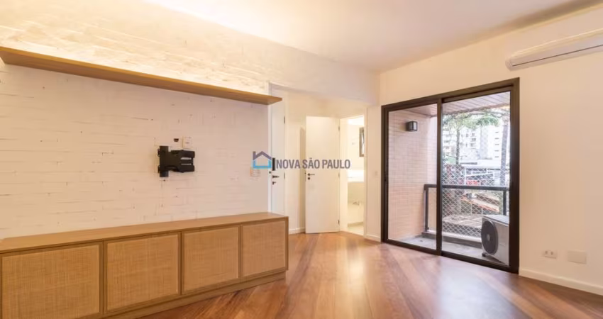 Apartamento 03 dormitórios 01 suíte, 02 vagas - Itaim Bibi Nobre
